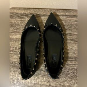 Valentino Garavani Black Ballerina Flats